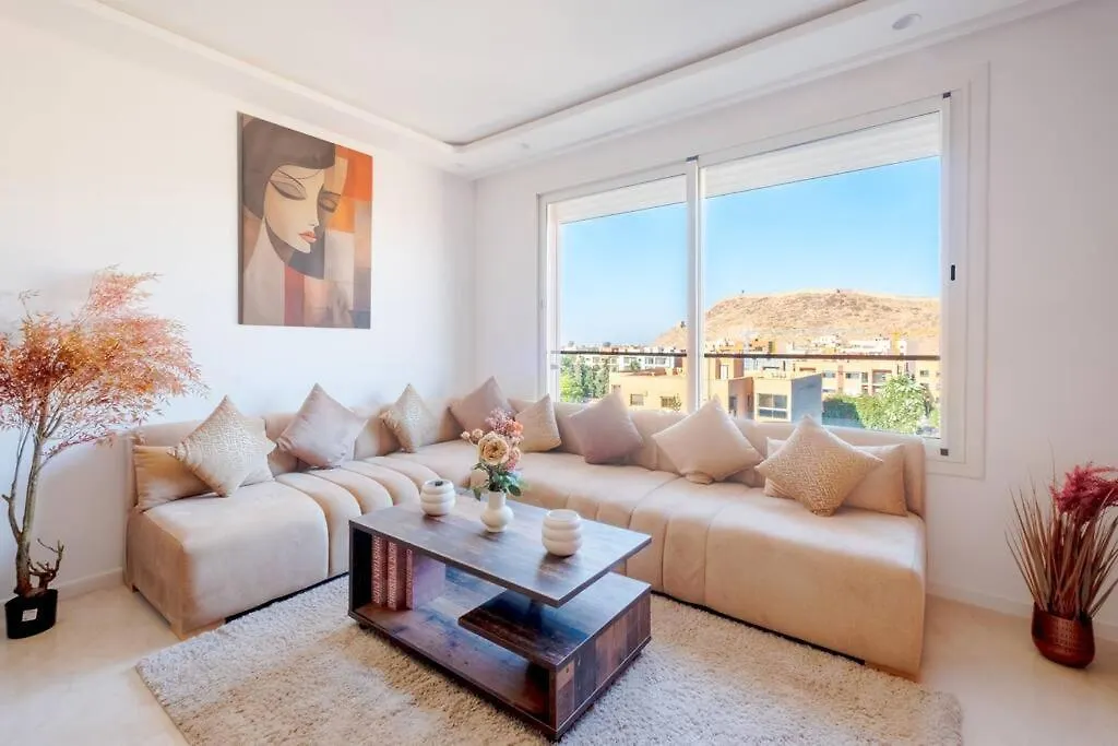 Luxury 2 Bedroom With Mountain View Marrakesh Apartment